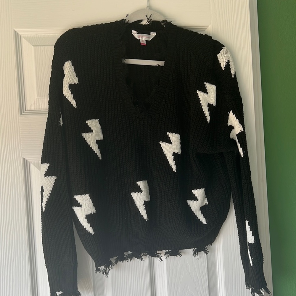 black preppy sweater (never used)